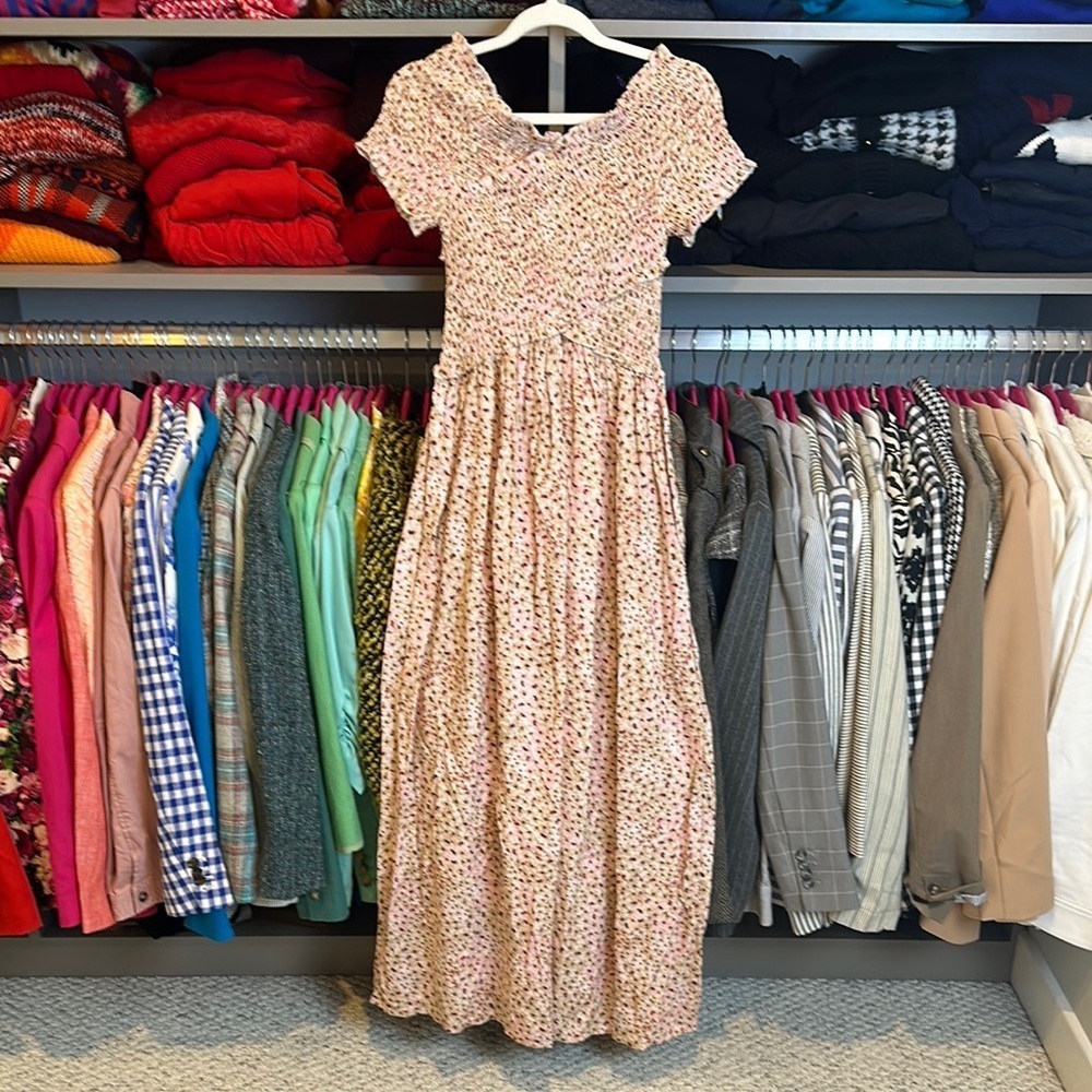 Jessica Simpson pink/tan floral print smocked v neck maxi dress size XS